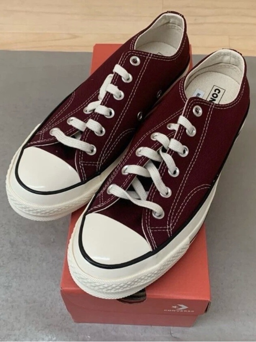 Converse Chuck 70 OX Canvas Sneaker Dark Beetroot/Egret/Black 
Mens 7 - Women 9